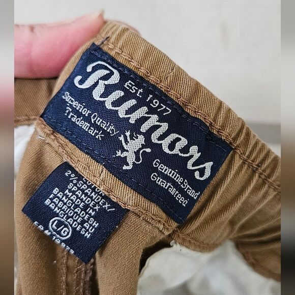 Rumors Mens Relaxed Shorts - Picture 2 of 3